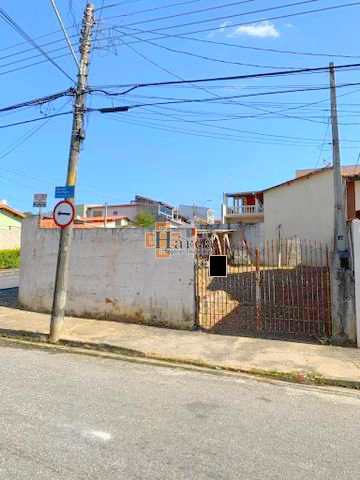 Sobrado à venda com 3 quartos, 209m² - Foto 24