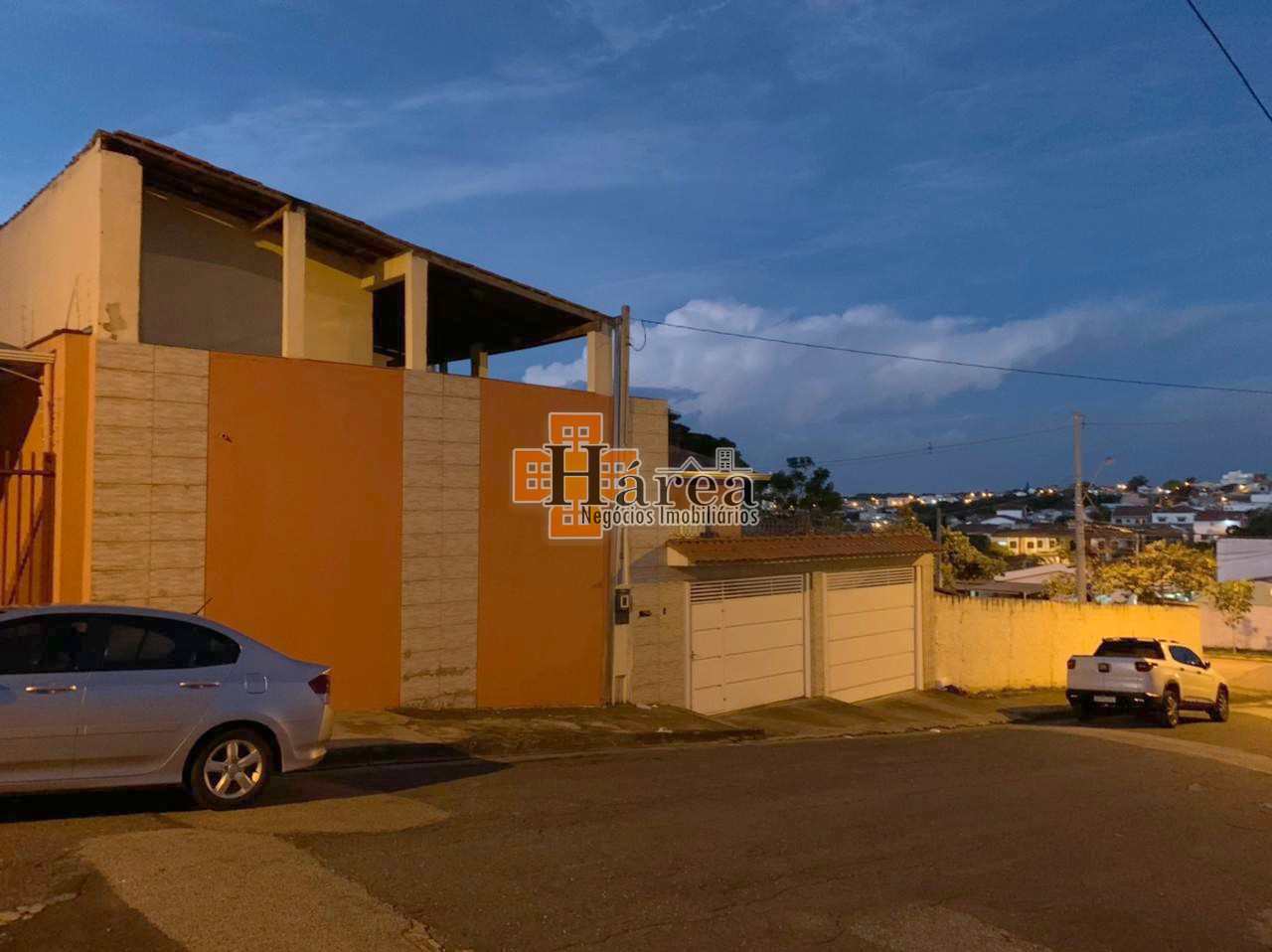 Sobrado à venda com 3 quartos, 209m² - Foto 1