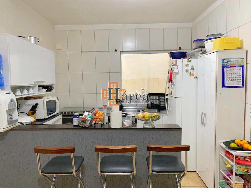 Sobrado à venda com 3 quartos, 209m² - Foto 12