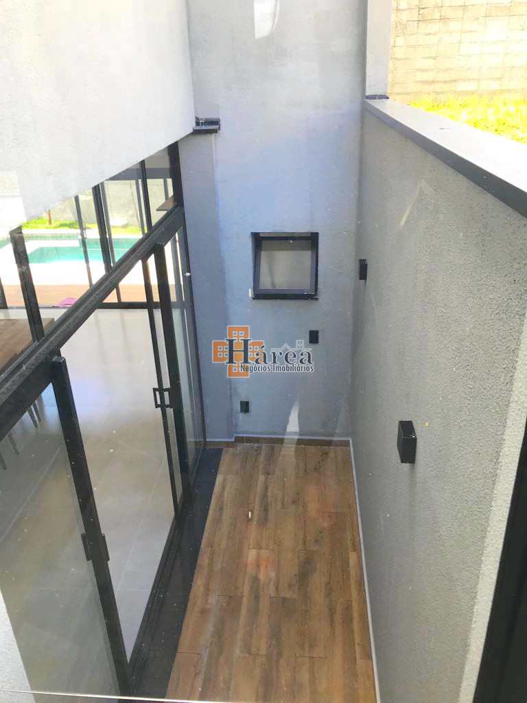 Sobrado à venda com 4 quartos, 300m² - Foto 13