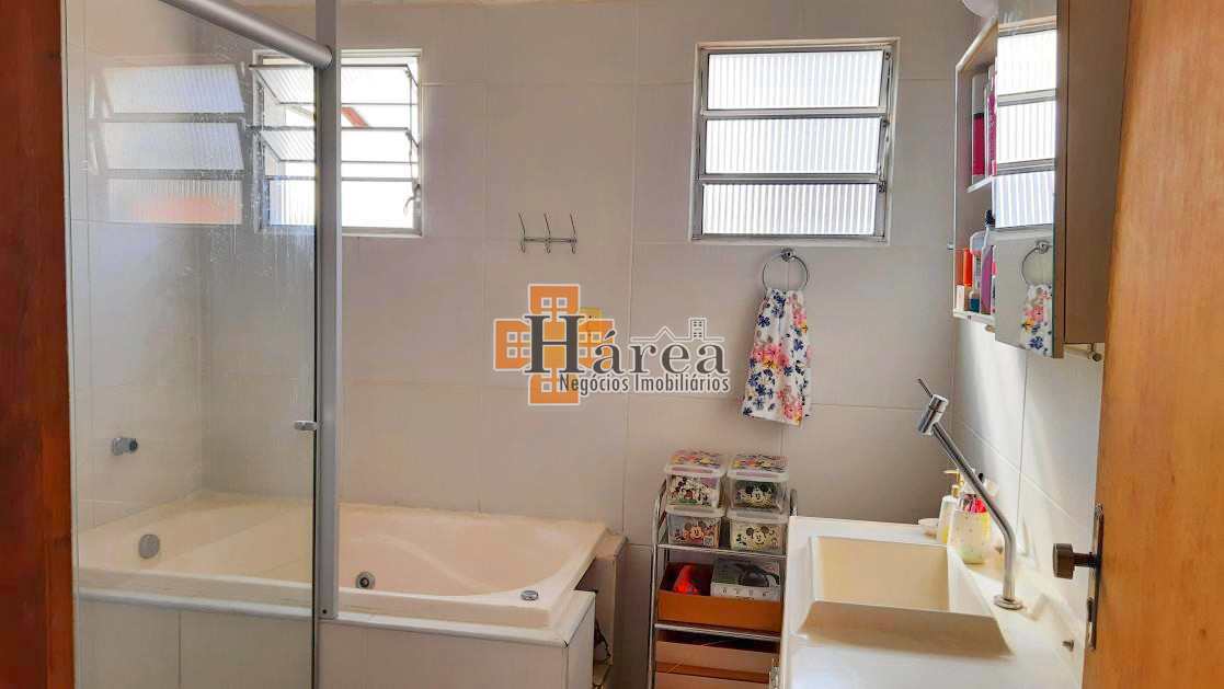 Sobrado à venda com 4 quartos, 271m² - Foto 14