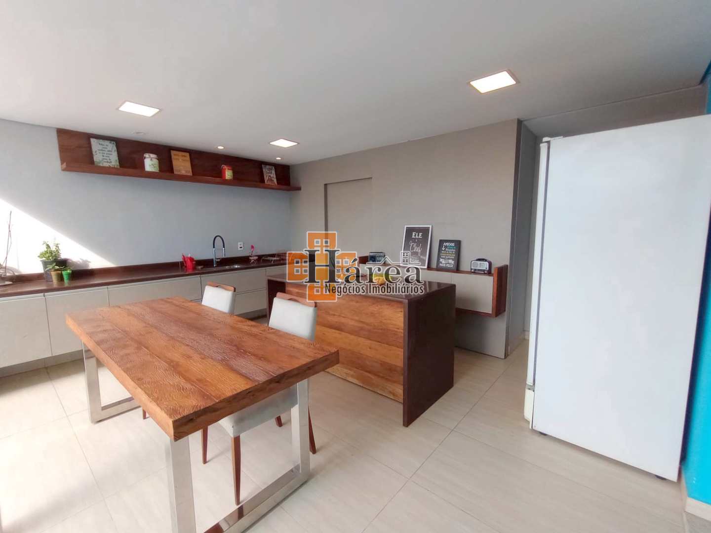 Sobrado à venda com 4 quartos, 400m² - Foto 43