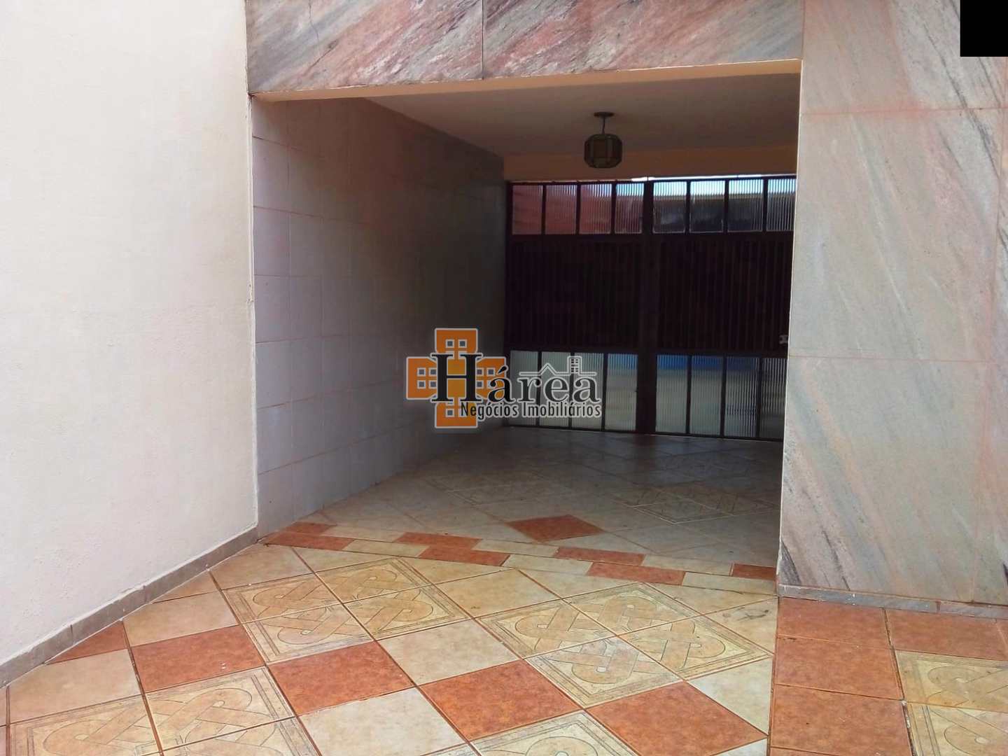 Casa à venda e aluguel com 5 quartos, 200m² - Foto 10