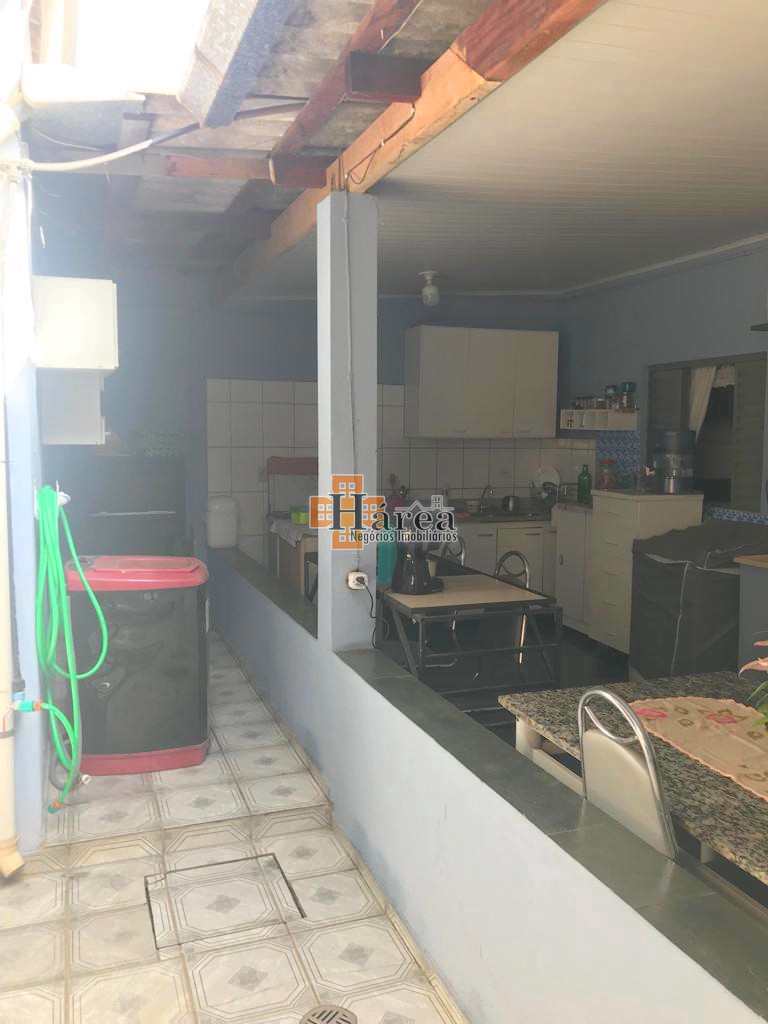 Casa à venda com 3 quartos, 171m² - Foto 20