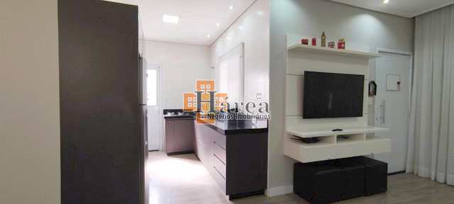 Casa à venda com 2 quartos, 70m² - Foto 5