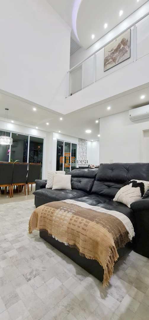 Sobrado à venda com 3 quartos, 186m² - Foto 9