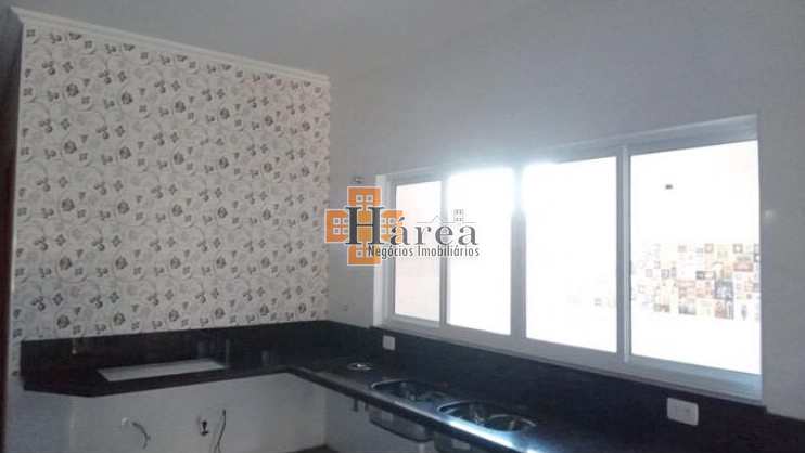 Casa à venda com 3 quartos, 128m² - Foto 10