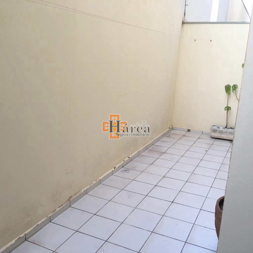 Apartamento à venda com 2 quartos, 79m² - Foto 16