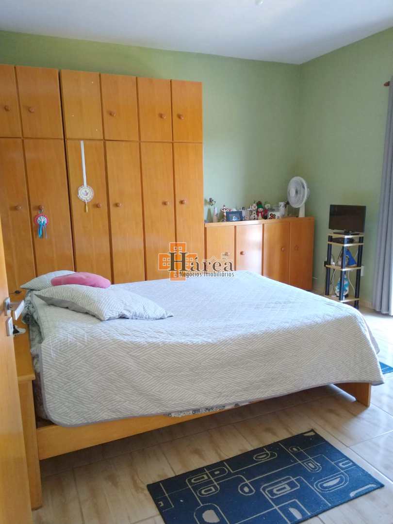 Casa de Condomínio à venda com 3 quartos, 230m² - Foto 18