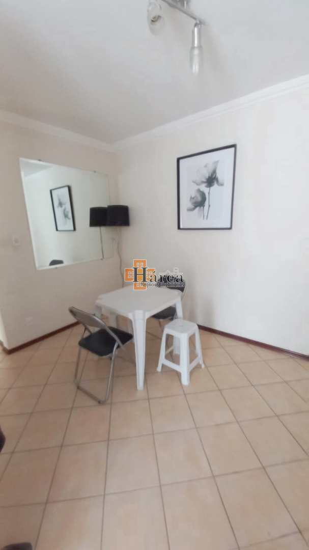 Apartamento à venda com 3 quartos, 105m² - Foto 4