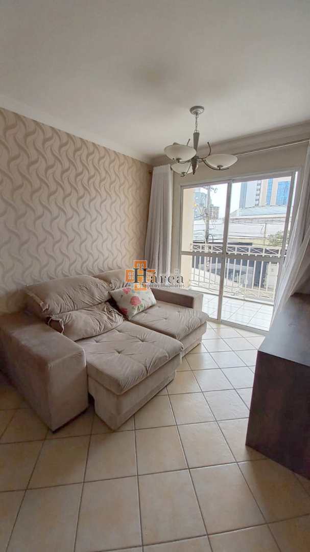 Apartamento à venda com 3 quartos, 105m² - Foto 1