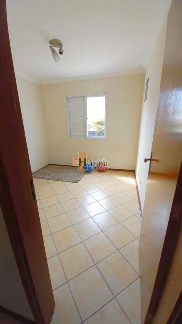 Apartamento à venda com 3 quartos, 105m² - Foto 12