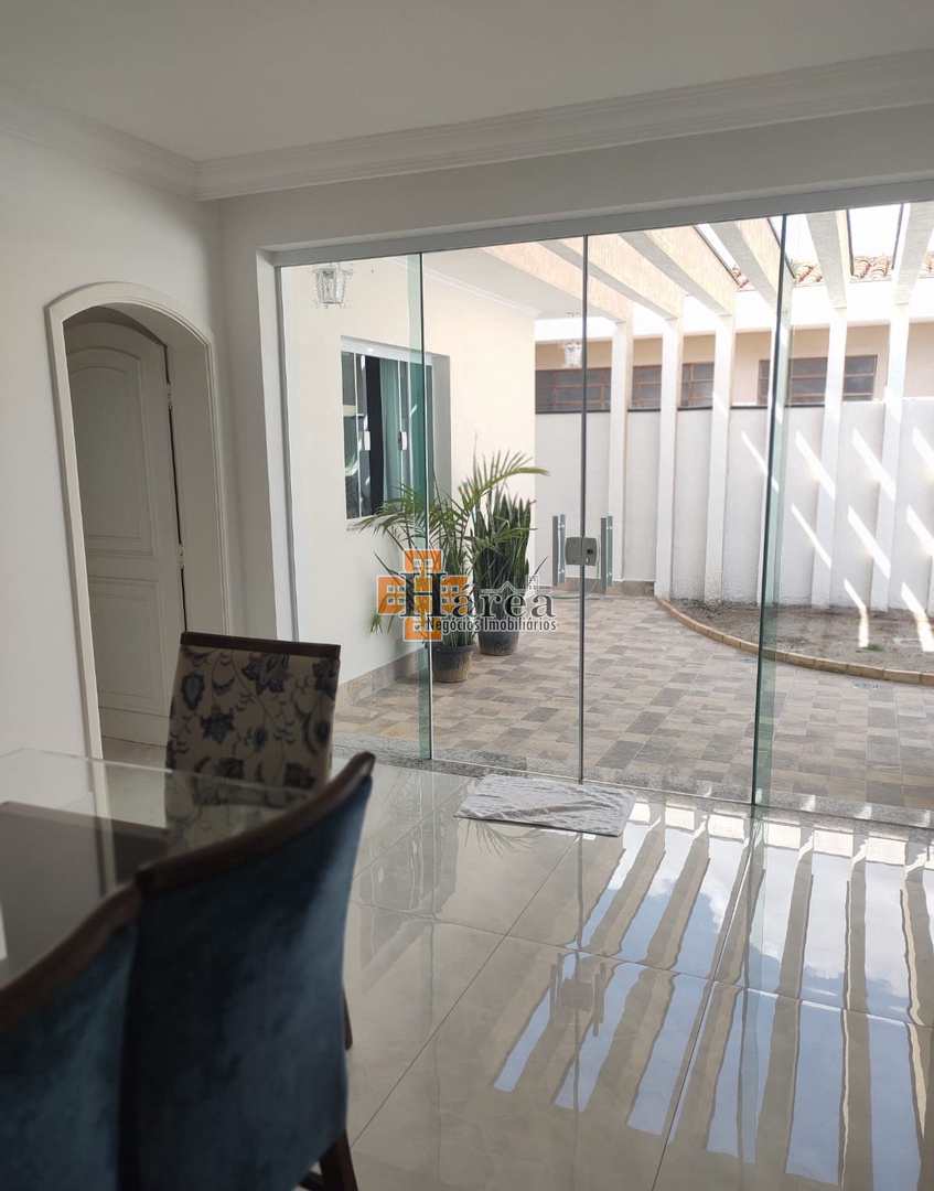 Casa à venda e aluguel com 3 quartos, 360m² - Foto 36