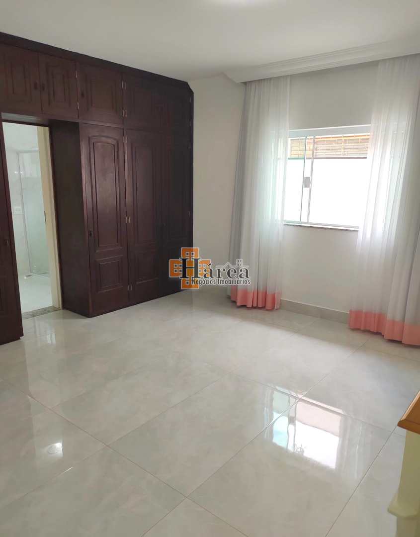 Casa à venda e aluguel com 3 quartos, 360m² - Foto 20