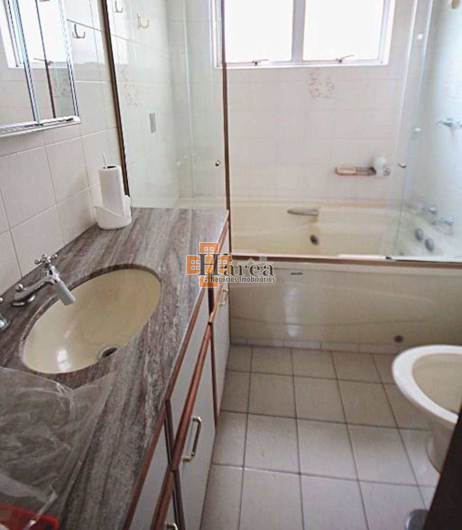 Apartamento à venda com 3 quartos, 120m² - Foto 17