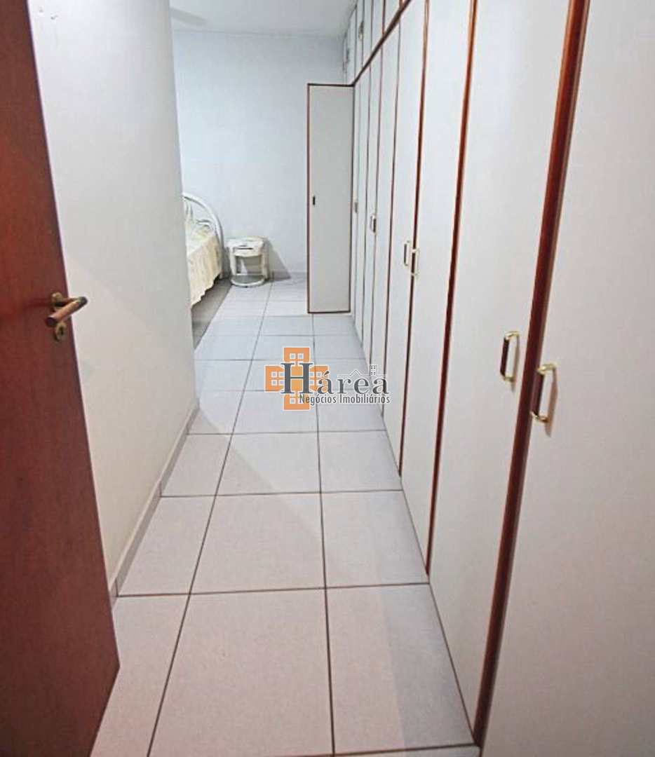 Apartamento à venda com 3 quartos, 120m² - Foto 10