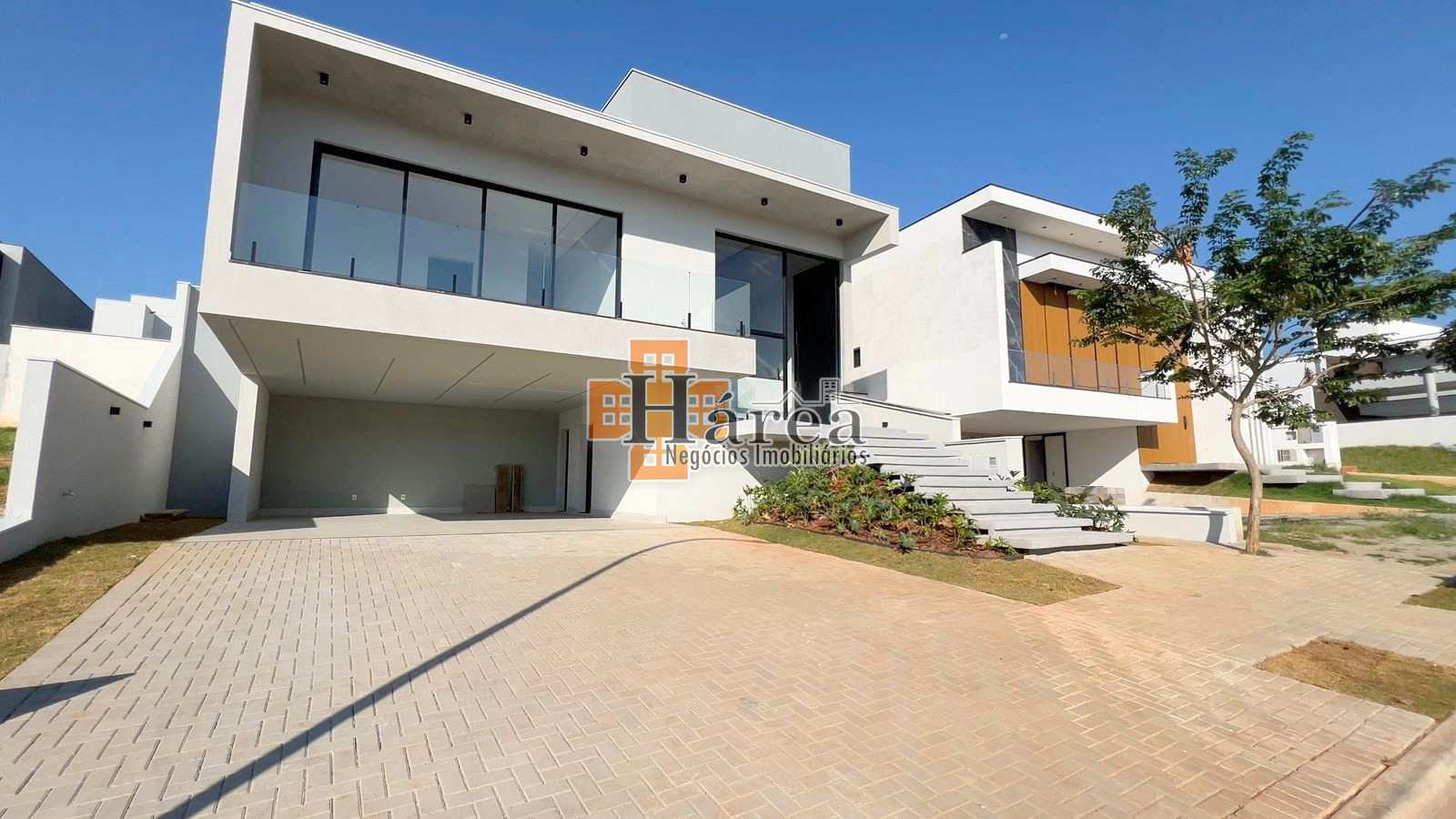 Casa de Condomínio à venda com 3 quartos, 293m² - Foto 3