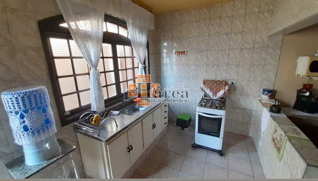 Casa à venda com 3 quartos, 183m² - Foto 11