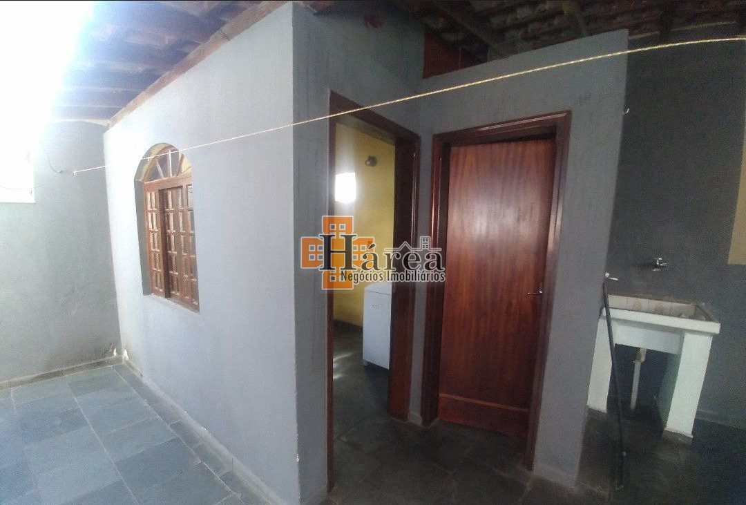 Casa à venda com 3 quartos, 183m² - Foto 13