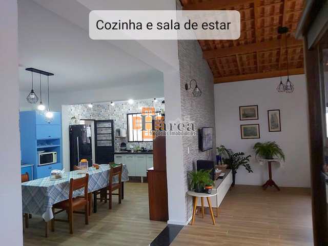 Casa à venda com 3 quartos, 176m² - Foto 3