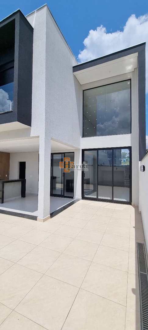 Sobrado à venda com 3 quartos, 204m² - Foto 13