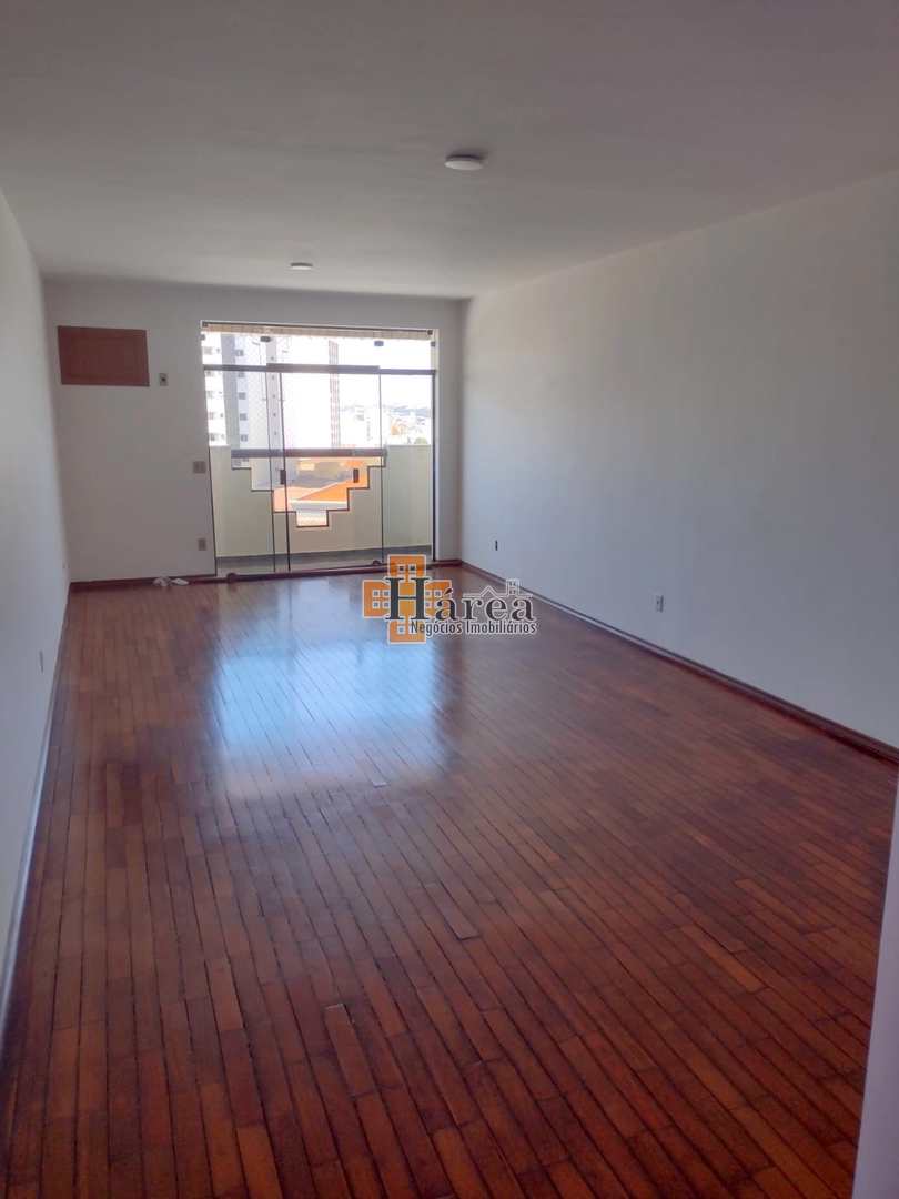 Apartamento à venda com 3 quartos, 231m² - Foto 11