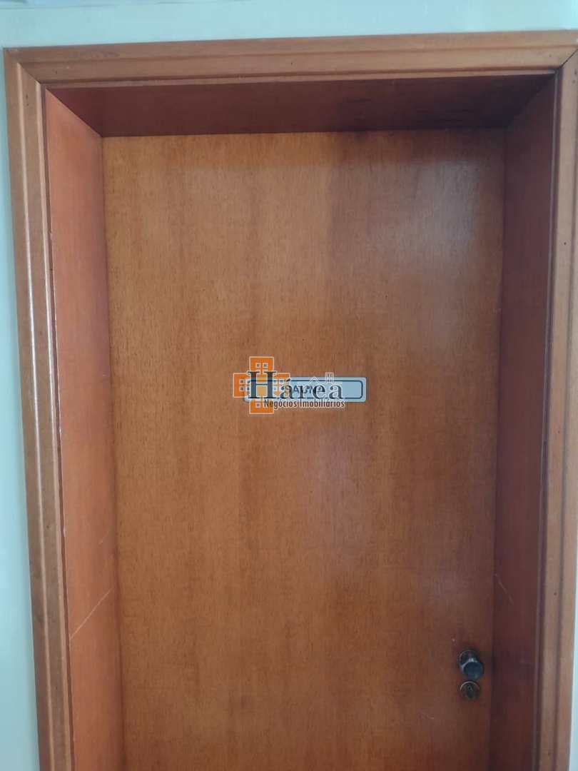 Apartamento à venda com 3 quartos, 231m² - Foto 31