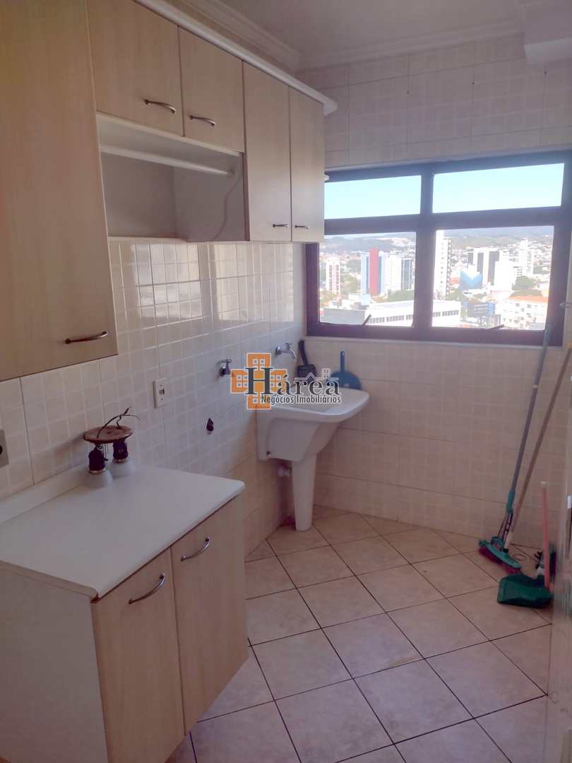 Apartamento à venda com 3 quartos, 231m² - Foto 15