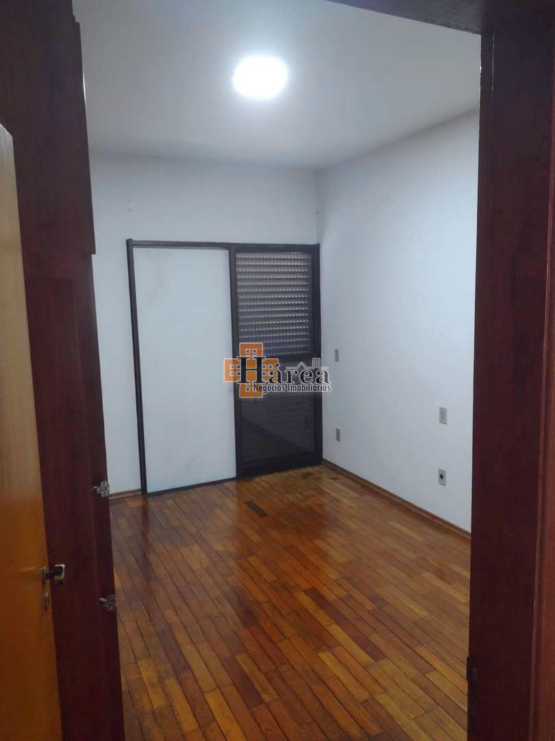 Apartamento à venda com 3 quartos, 231m² - Foto 26