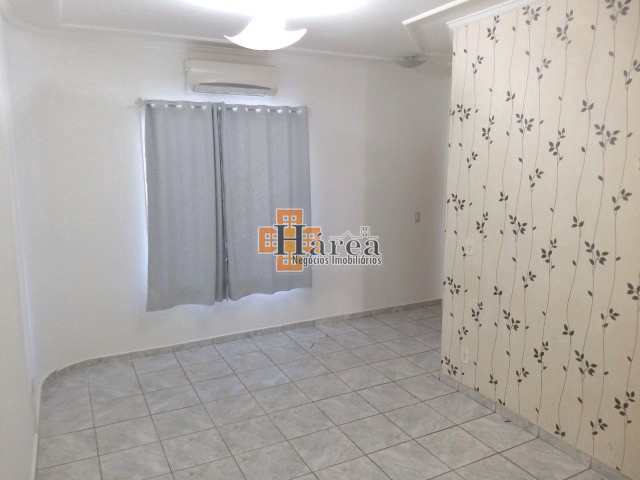 Apartamento à venda com 2 quartos, 72m² - Foto 3