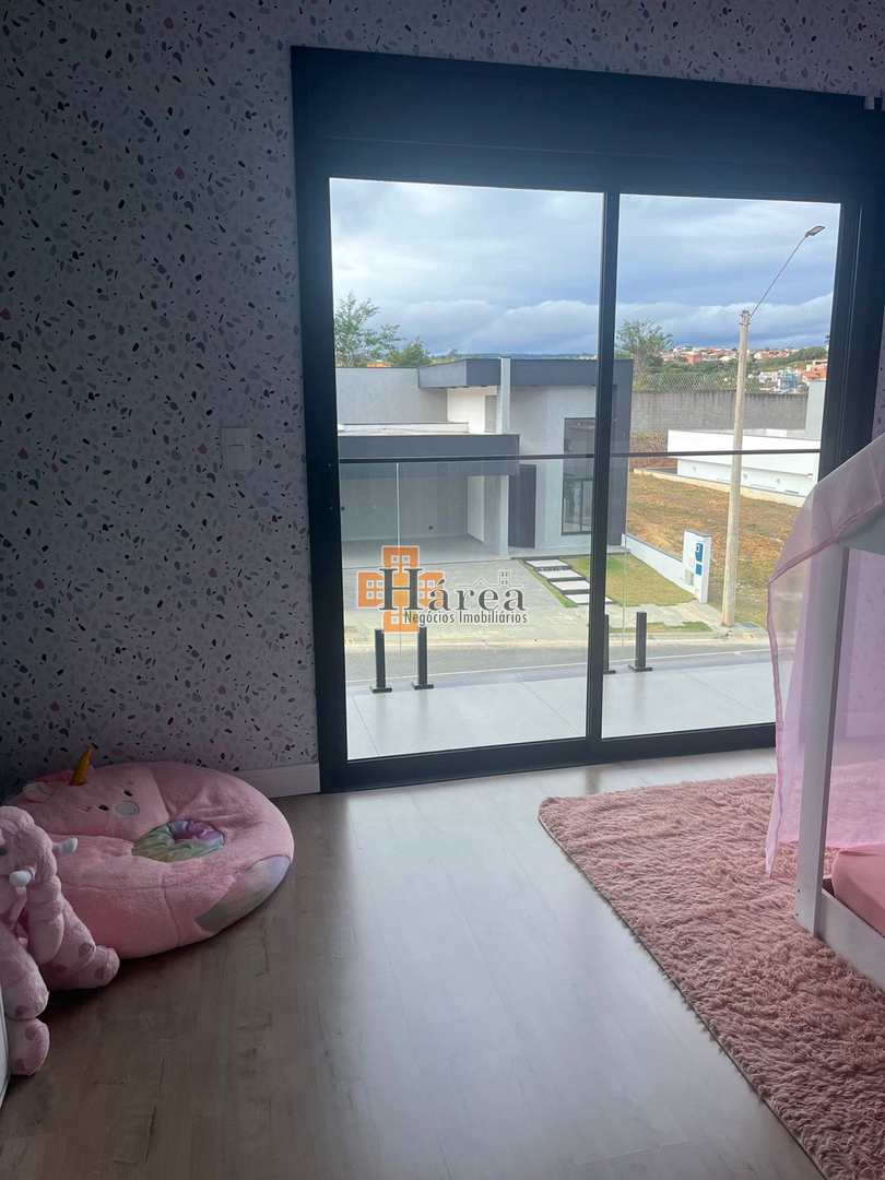 Sobrado à venda com 3 quartos, 302m² - Foto 8