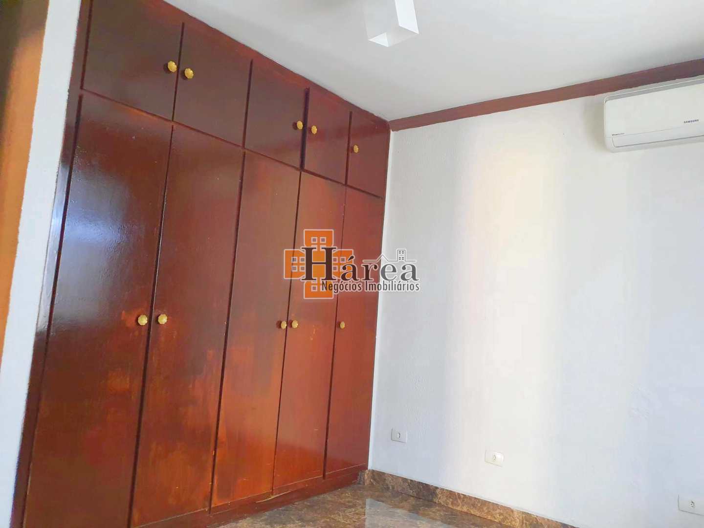 Casa à venda com 3 quartos, 217m² - Foto 12