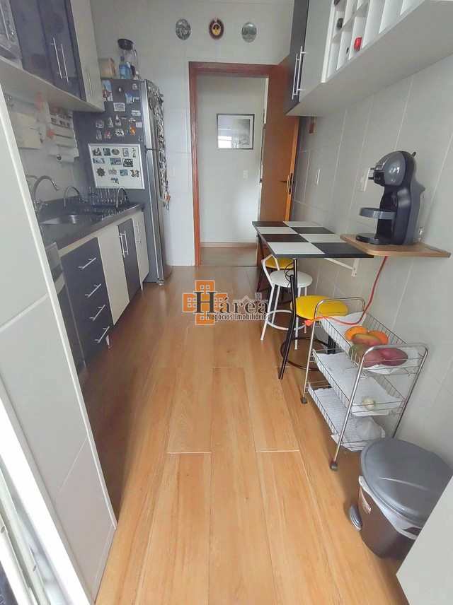 Apartamento à venda com 2 quartos, 71m² - Foto 18