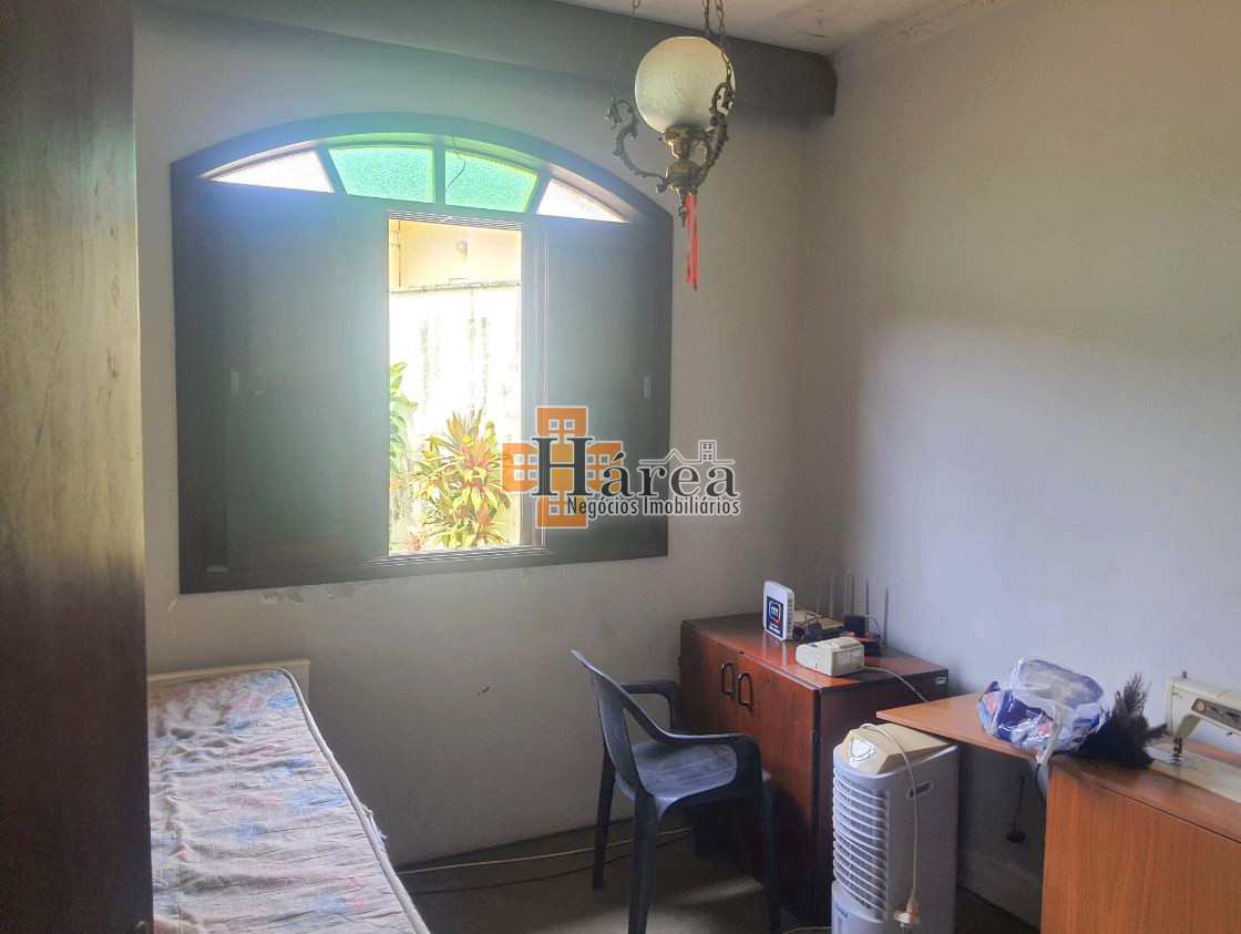 Casa à venda com 3 quartos, 256m² - Foto 13