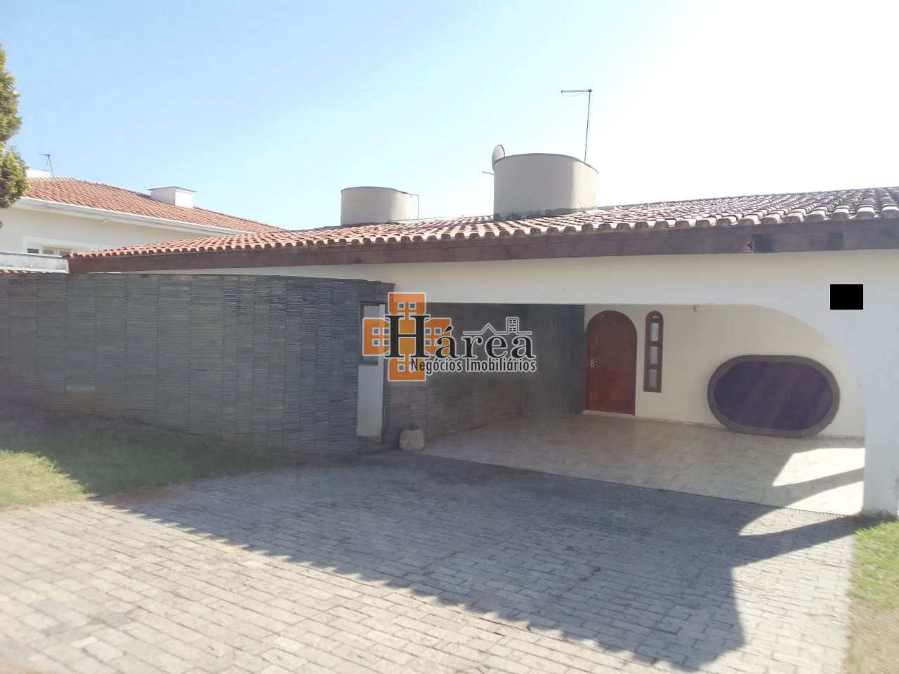 Casa de Condomínio à venda com 4 quartos, 320m² - Foto 1