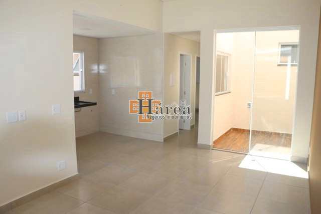 Casa à venda com 2 quartos, 82m² - Foto 7