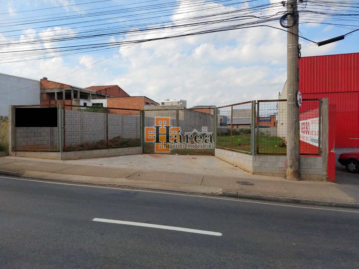 Terreno à venda e aluguel, 600m² - Foto 1