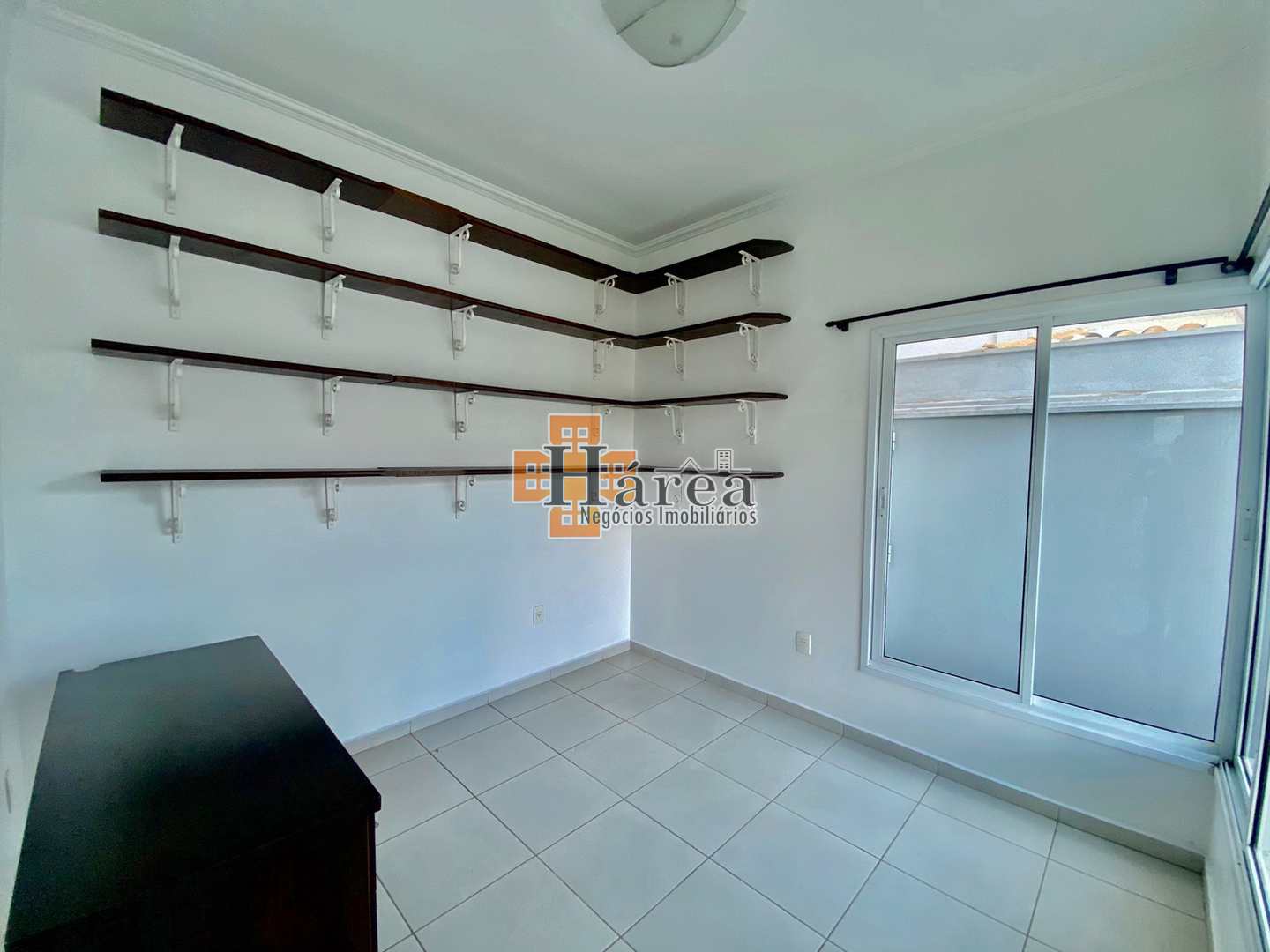 Sobrado à venda com 4 quartos, 336m² - Foto 4