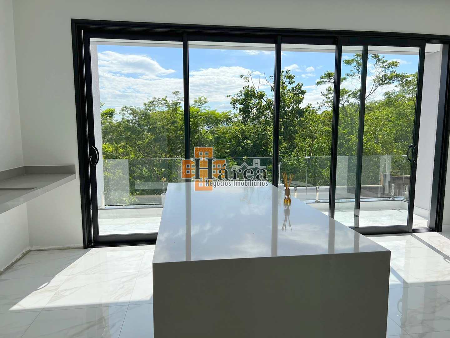 Sobrado à venda com 3 quartos, 300m² - Foto 5