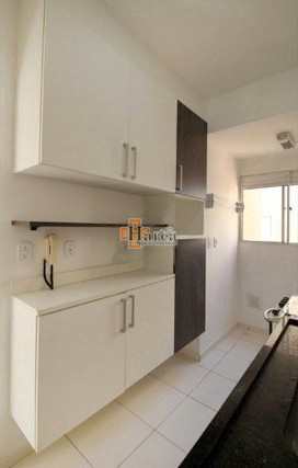 Apartamento à venda com 2 quartos, 55m² - Foto 11