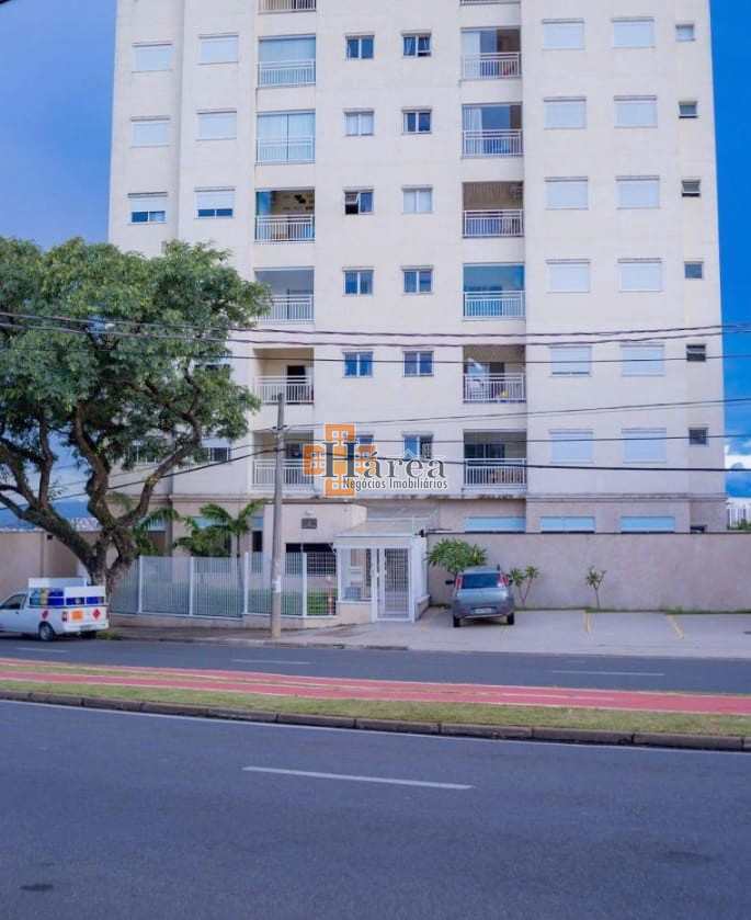 Apartamento à venda com 3 quartos, 80m² - Foto 1