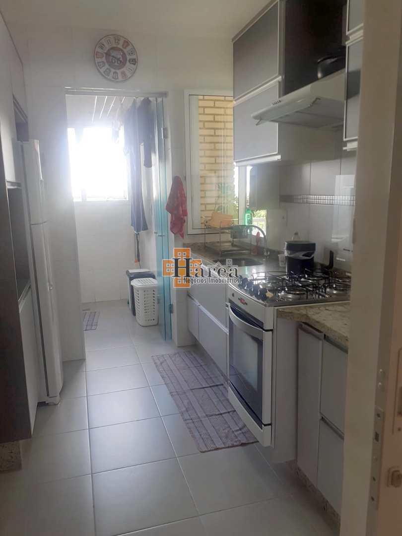 Apartamento à venda com 3 quartos, 80m² - Foto 29