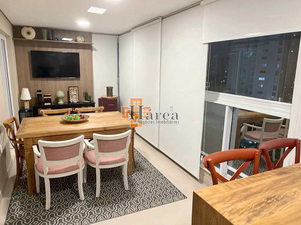 Apartamento à venda com 3 quartos, 175m² - Foto 3