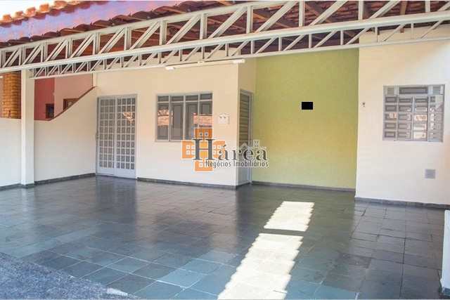 Casa de Condomínio à venda com 3 quartos, 105m² - Foto 2