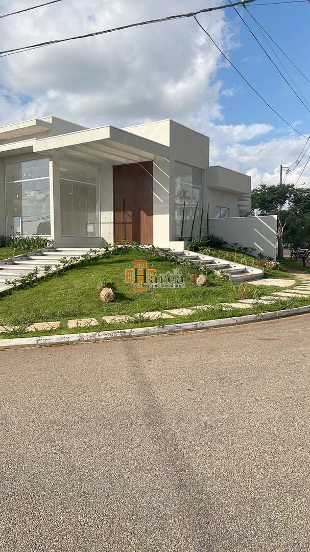 Casa de Condomínio à venda com 4 quartos, 581m² - Foto 4