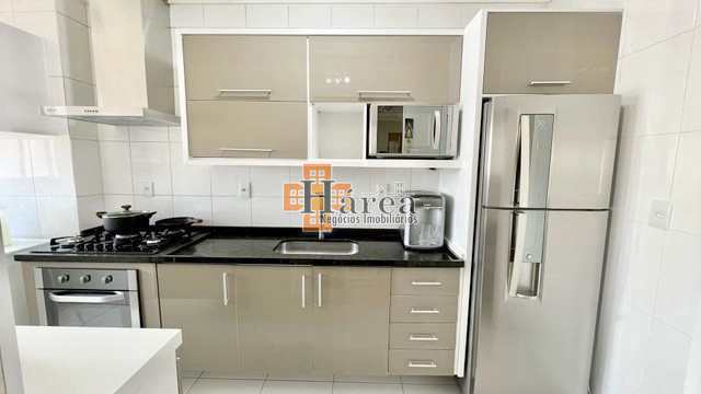 Apartamento à venda com 2 quartos, 60m² - Foto 17