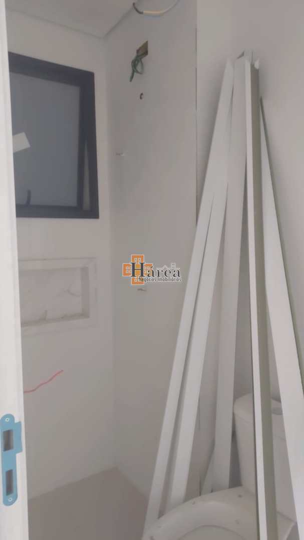 Apartamento à venda com 2 quartos, 80m² - Foto 12