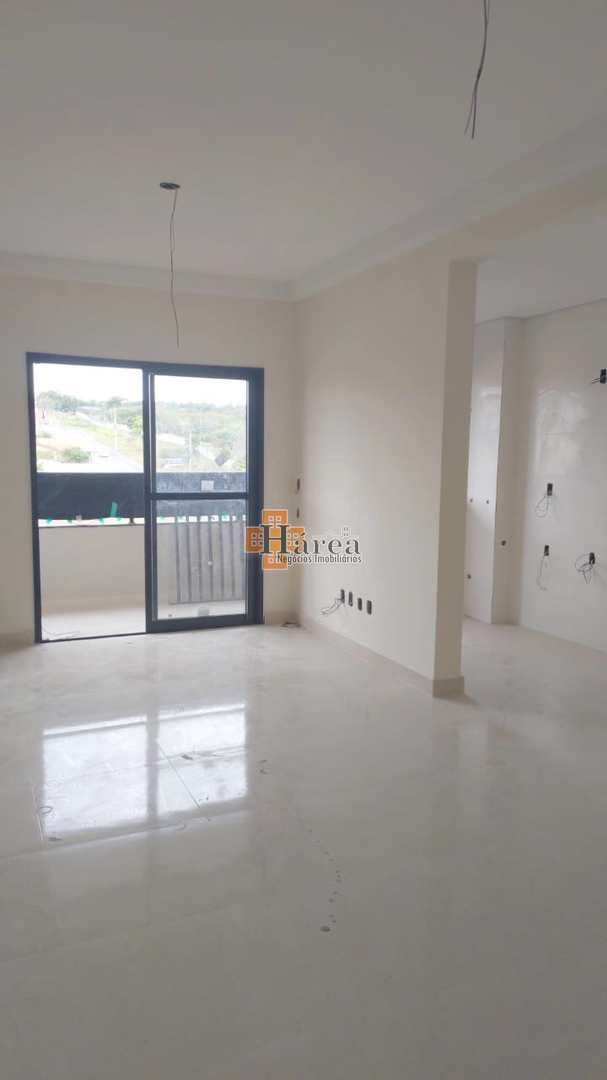 Apartamento à venda com 2 quartos, 80m² - Foto 2