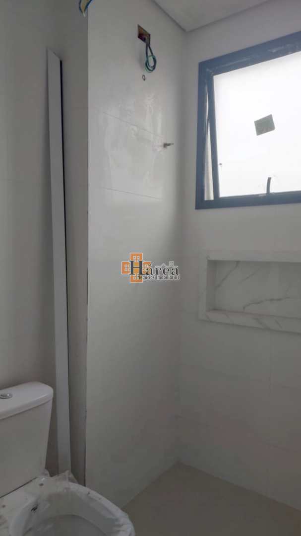 Apartamento à venda com 2 quartos, 80m² - Foto 11