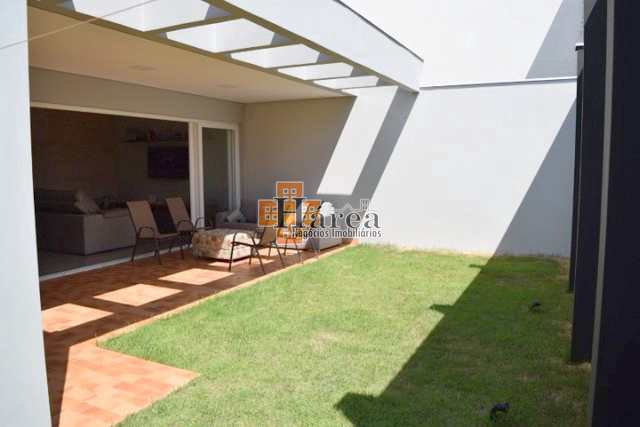 Sobrado à venda com 3 quartos, 219m² - Foto 20